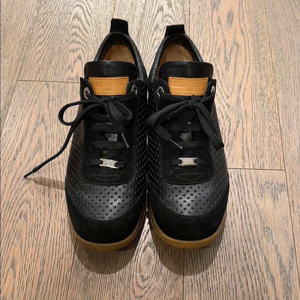 Auth Louis Vuitton Black Shoes Size 38